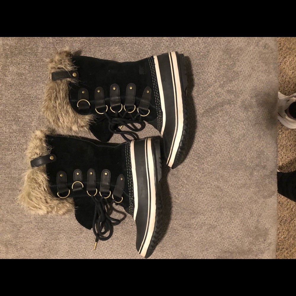 Sorel Joan of arctic snow boots